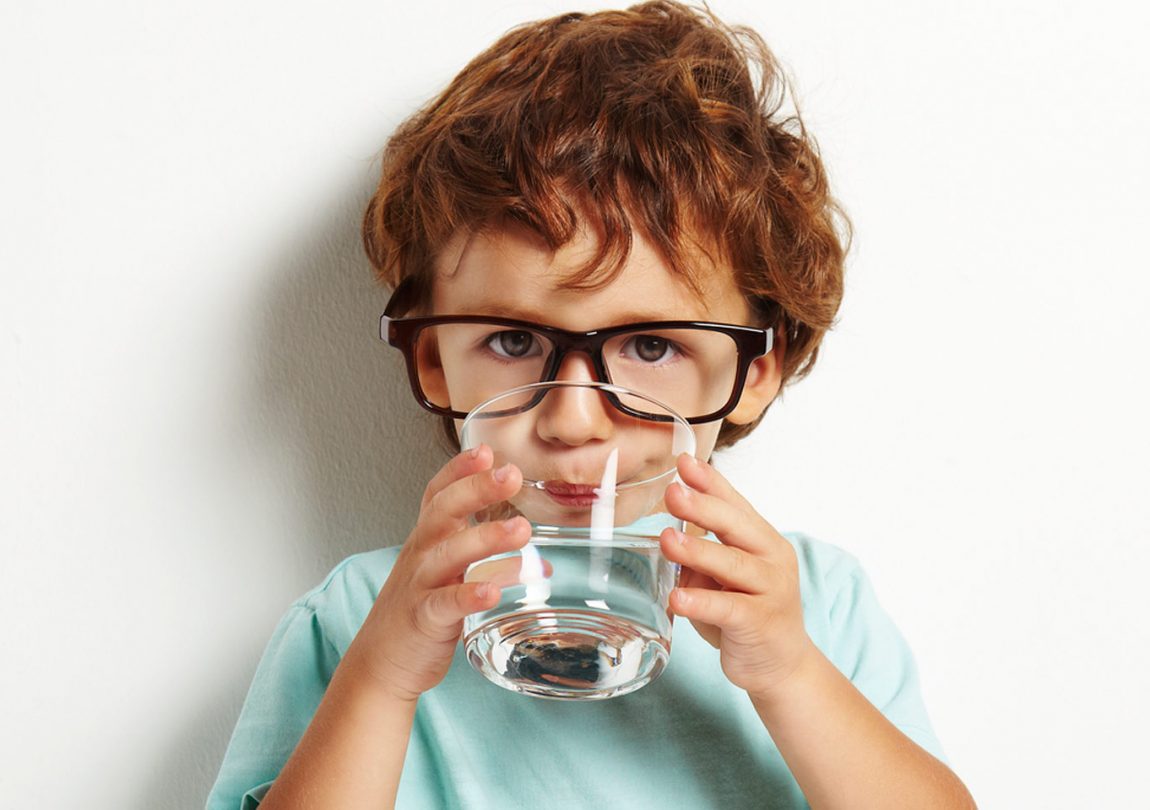 Живая вода: заботимся о здоровье ребенка
